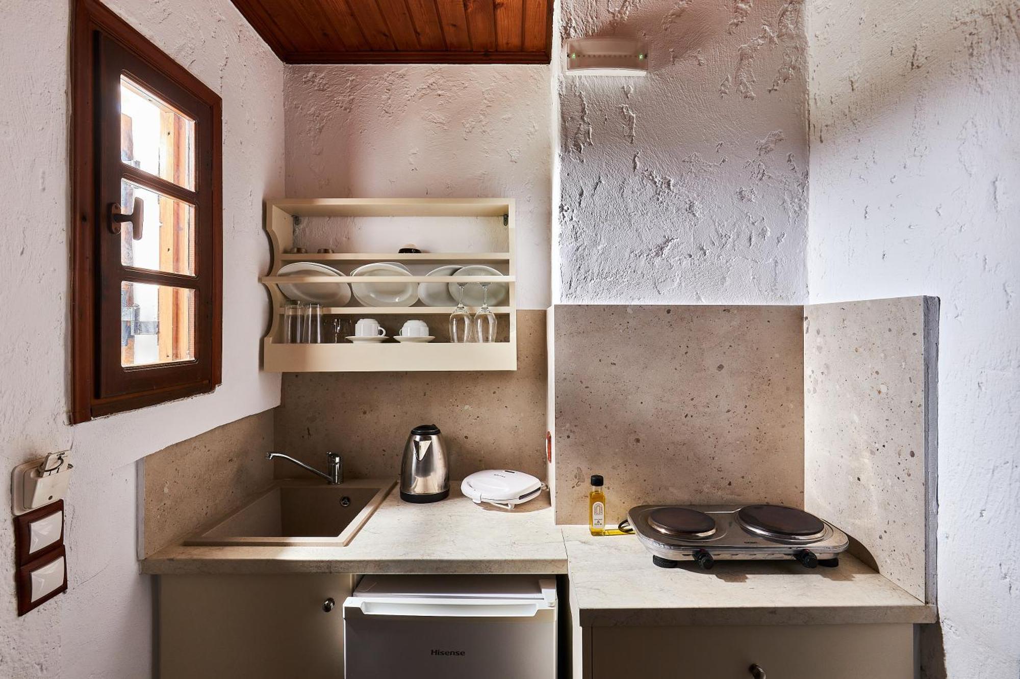 Mila Malia Studios Hotel Экстерьер фото