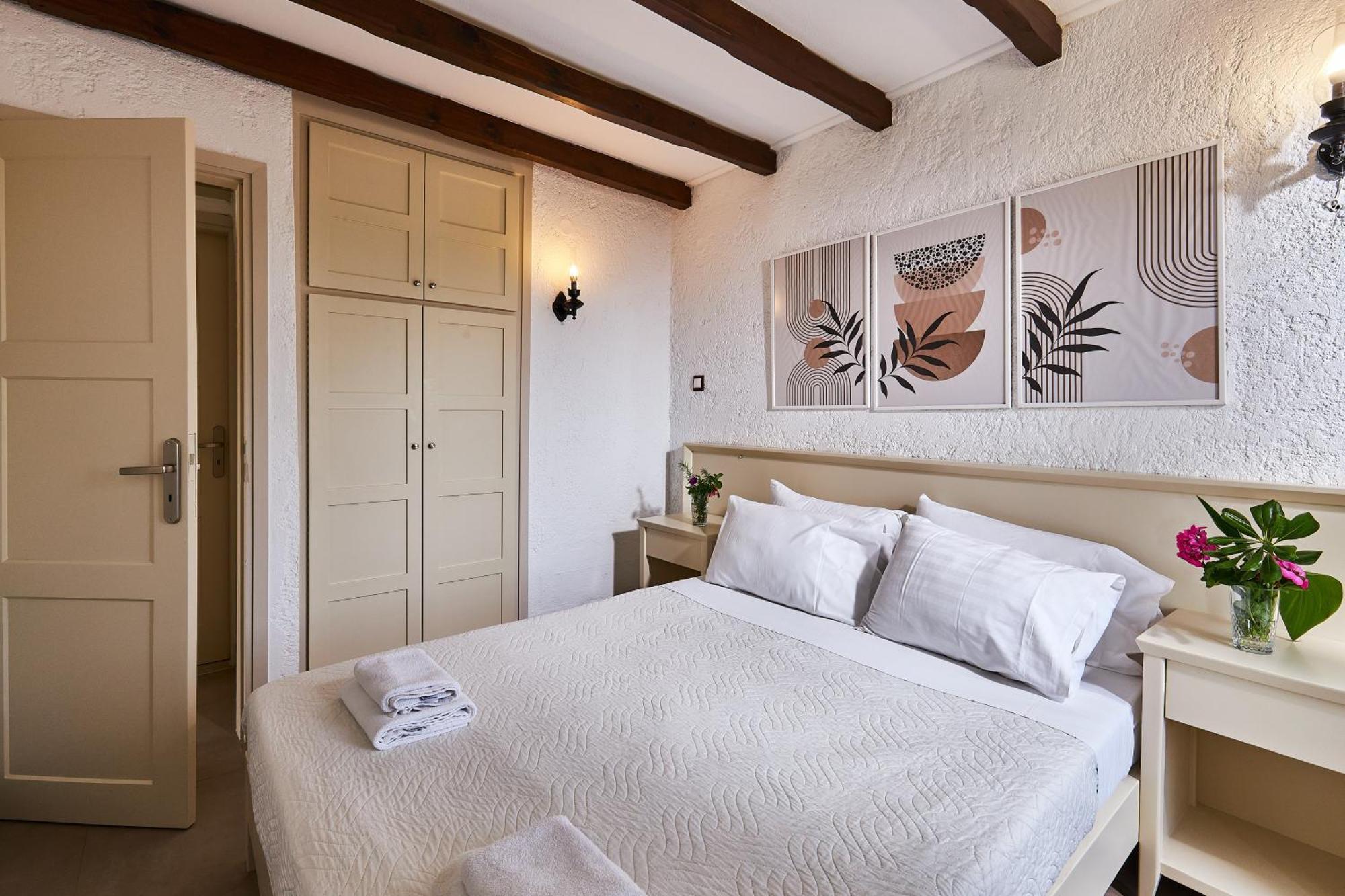 Mila Malia Studios Hotel Экстерьер фото