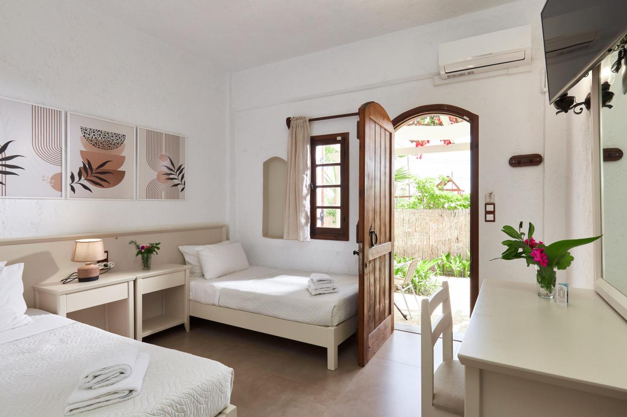 Mila Malia Studios Hotel Экстерьер фото