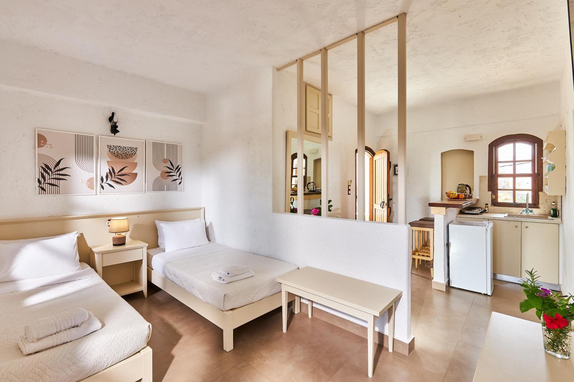 Mila Malia Studios Hotel Экстерьер фото